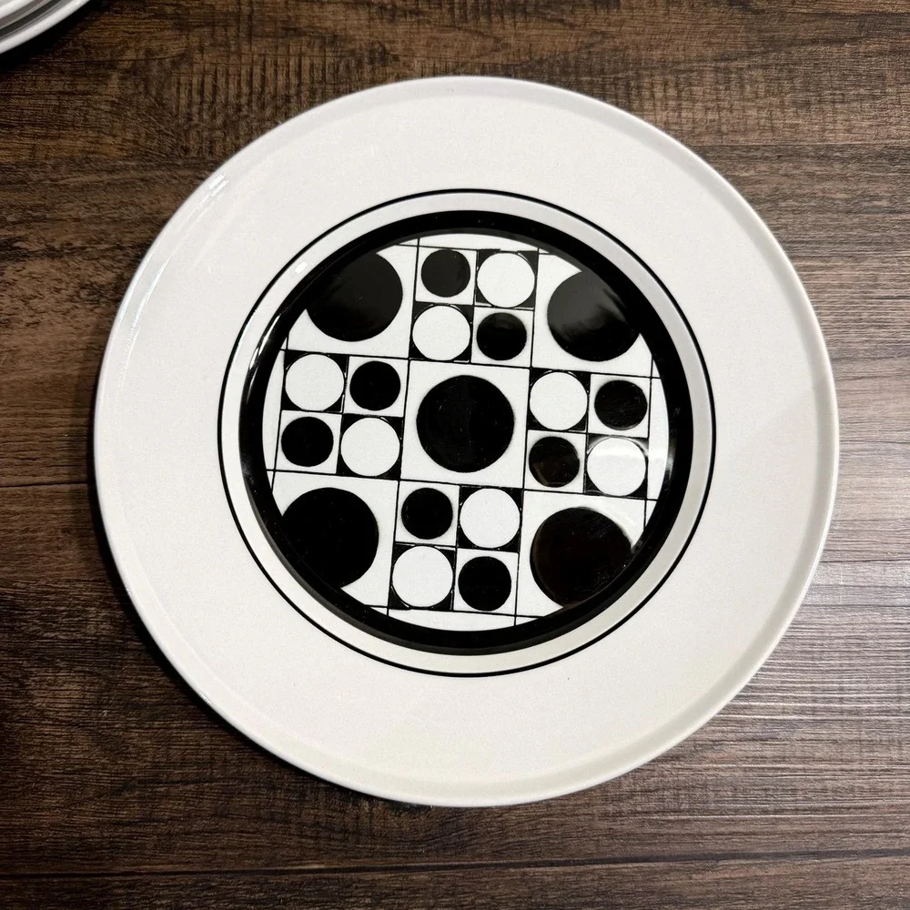 4 VTG 70s Mikasa Avant Garde A507 Salad Plates 9.25